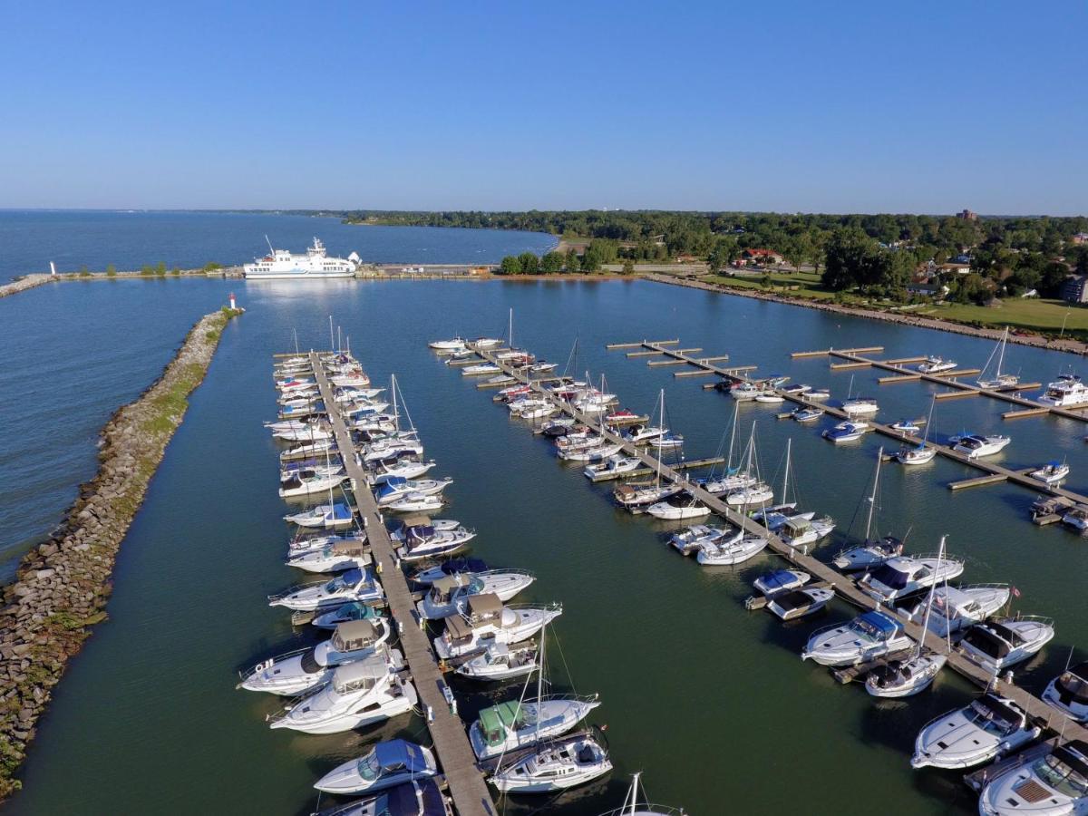Coastal Suite #1 Cozy Suite #2 - Seacliff Beach Suites Leamington Bagian luar foto